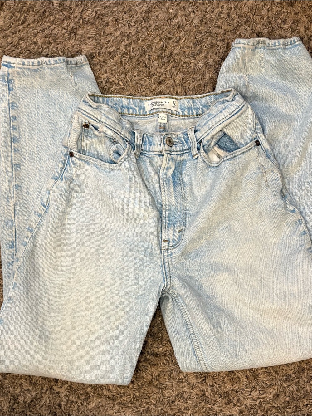 Abercrombie & Fitch Curve Love 90s Straight Ultra High Rise Jeans 27/4